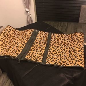 Tiger Print Waist Cincher with 3 Width Positions